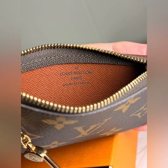 Louis Vuitton Monogram Key Pouch - Picture 11 of 16